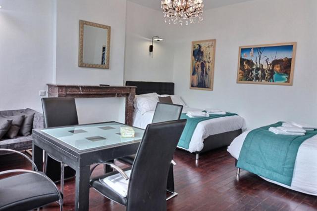 Les Appartements Fenelon Le Cateau-Cambresis エクステリア 写真