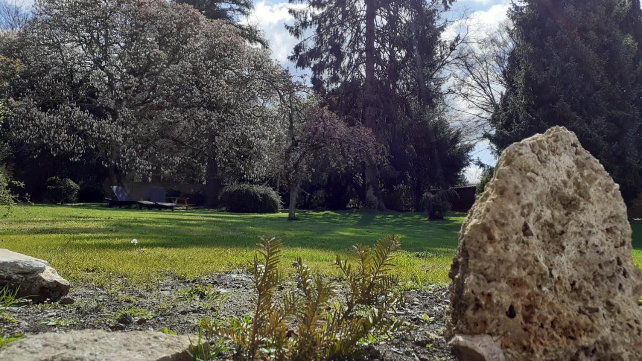 Les Appartements Fenelon Le Cateau-Cambresis エクステリア 写真